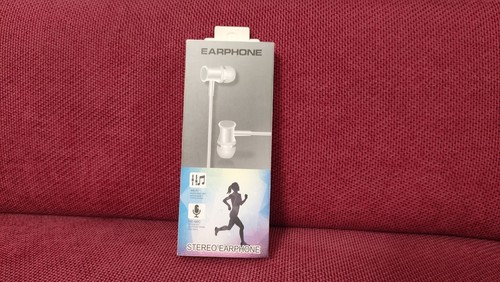 Auricolari con filo per